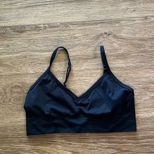 Lululemon ebb to street bra!